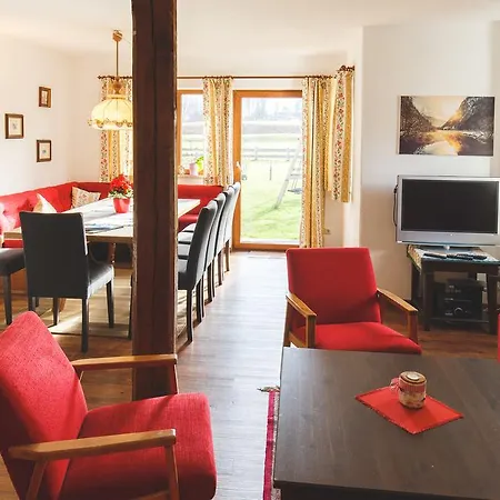 Nyaraló Ferienhaus Schweiger